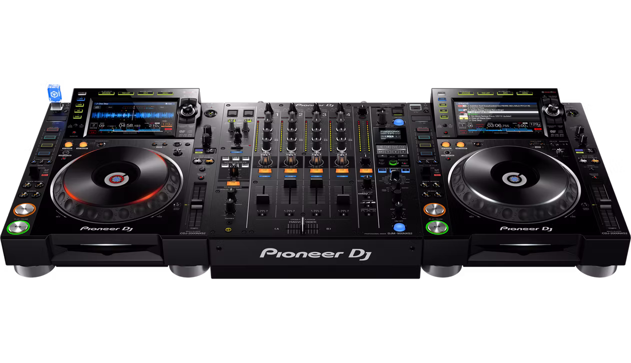 Pioneer Nexus 2 set | 2x CDJ2000NX2 + 1x DJM900NX2